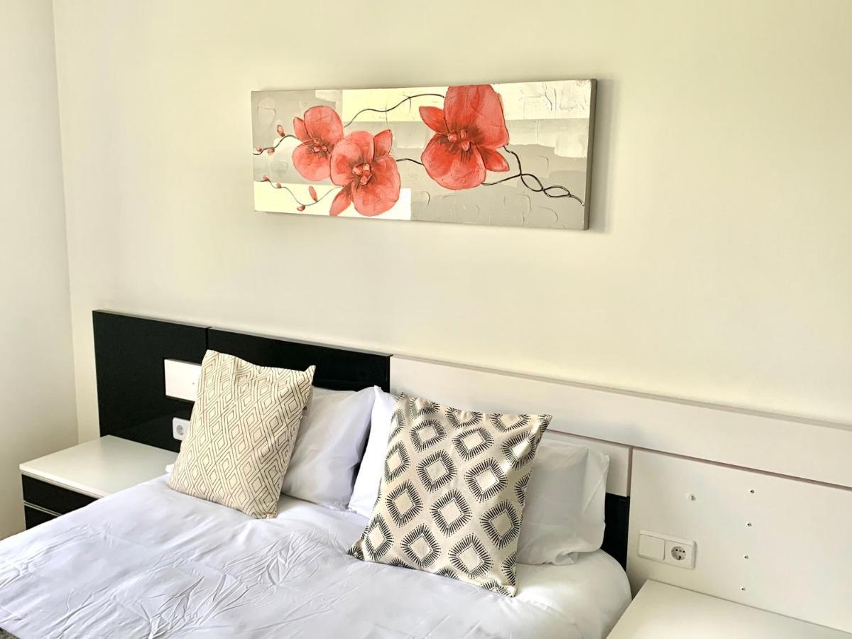 Apartamento Casa Ferreiros. Parking Y Wifi Incluidos! Gijón Exterior foto